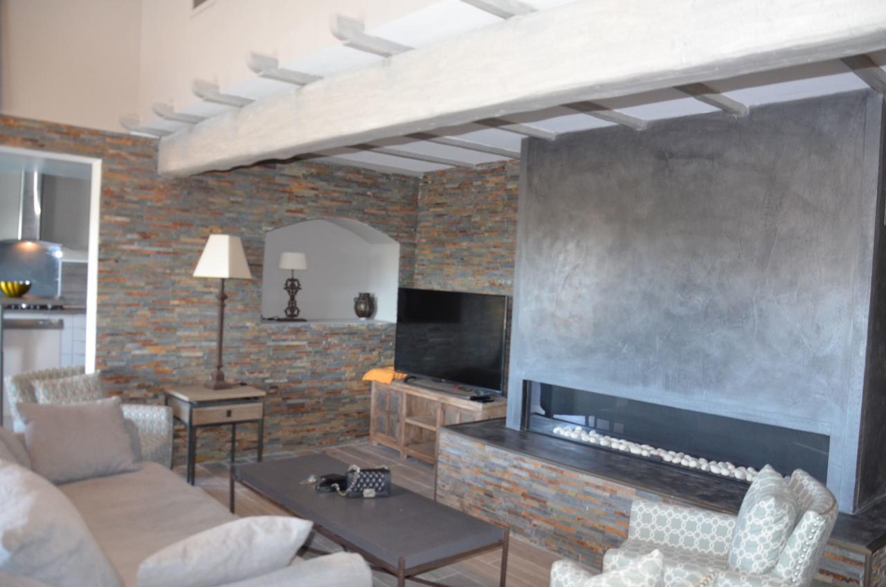 Belle Maison Avec Piscine Dans Les Hauteurs A Saint Raphael エクステリア 写真
